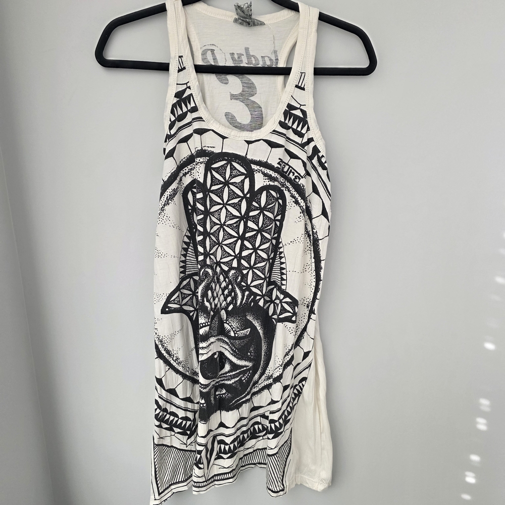 Urban White Graphic Women's Tunic